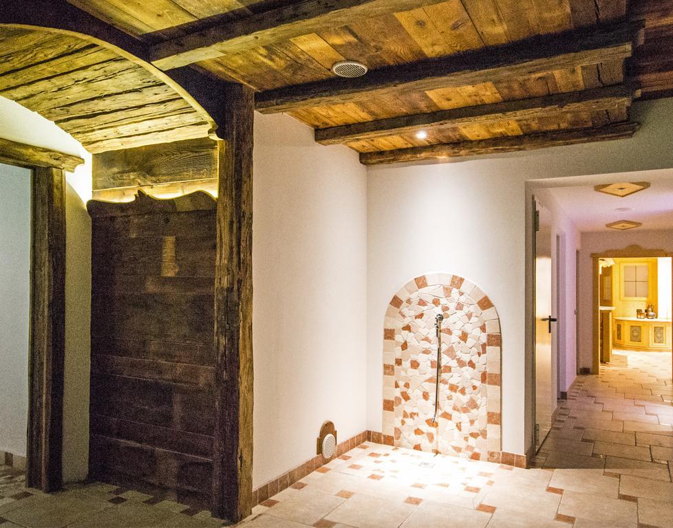 Hotel Cirelle Suite&Spa Canazei Bagian luar foto