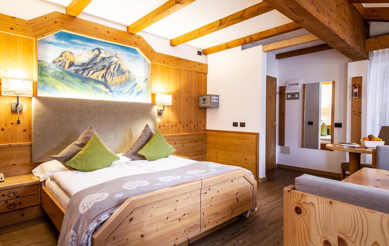 Hotel Cirelle Suite&Spa Canazei Bagian luar foto
