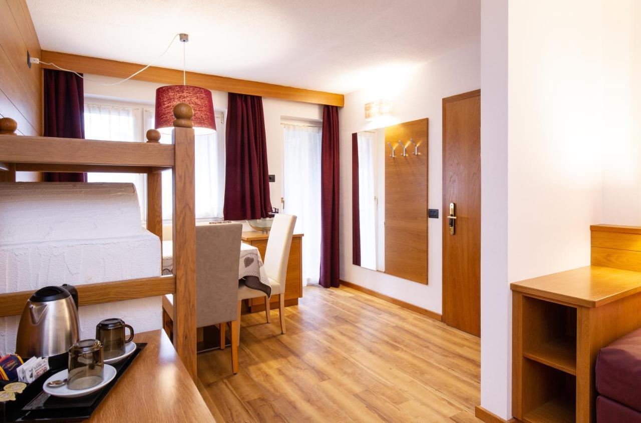 Hotel Cirelle Suite&Spa Canazei Bagian luar foto