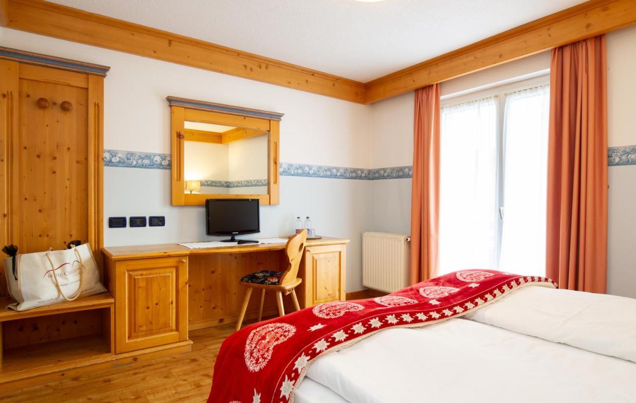 Hotel Cirelle Suite&Spa Canazei Bagian luar foto