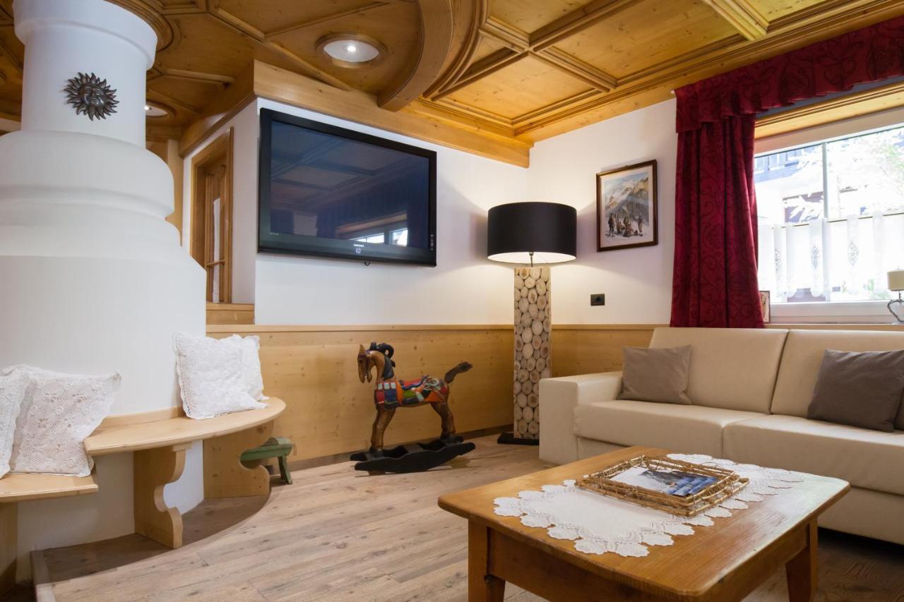 Hotel Cirelle Suite&Spa Canazei Bagian luar foto