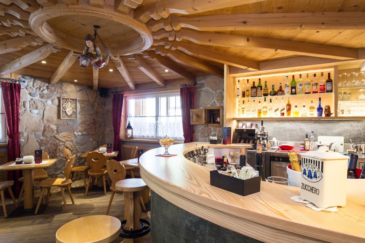 Hotel Cirelle Suite&Spa Canazei Bagian luar foto